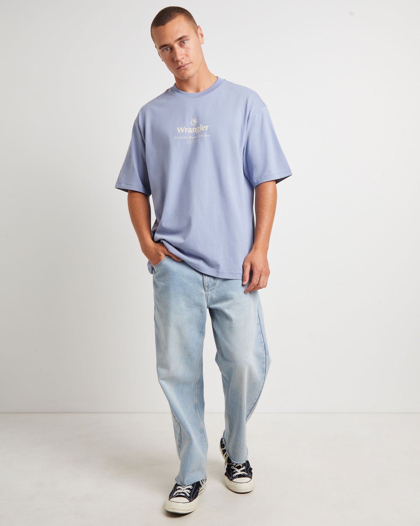 90s Vacay Slacker Short Sleeve T-Shirt in Dusty Blue
