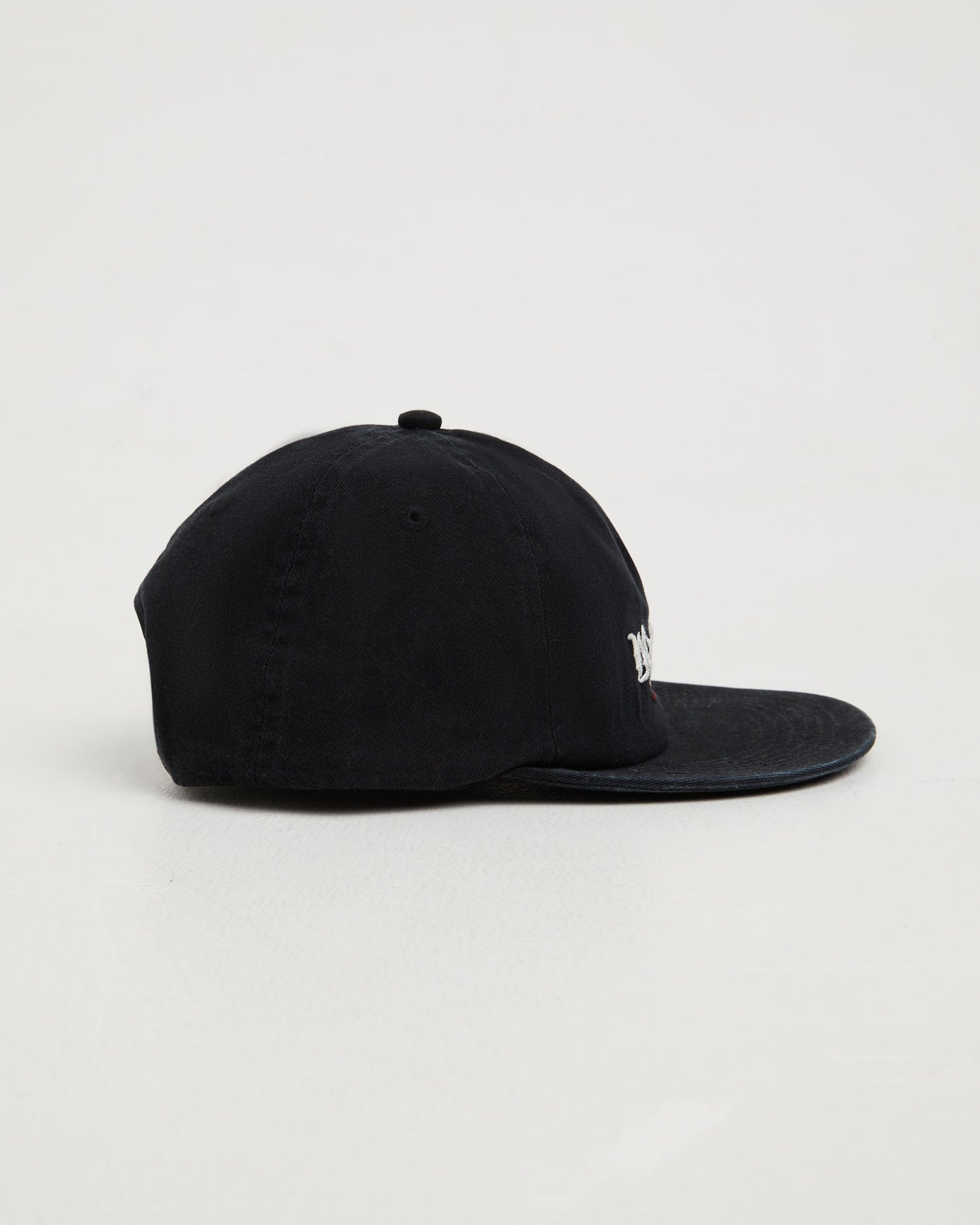 Reading Cap in Black