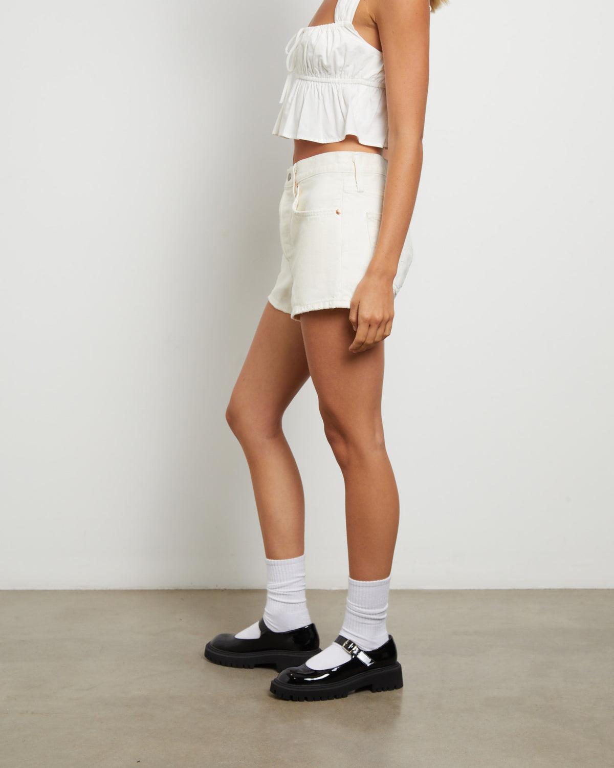 501 Original Denim Shorts in The Clean Finish BEIGE
