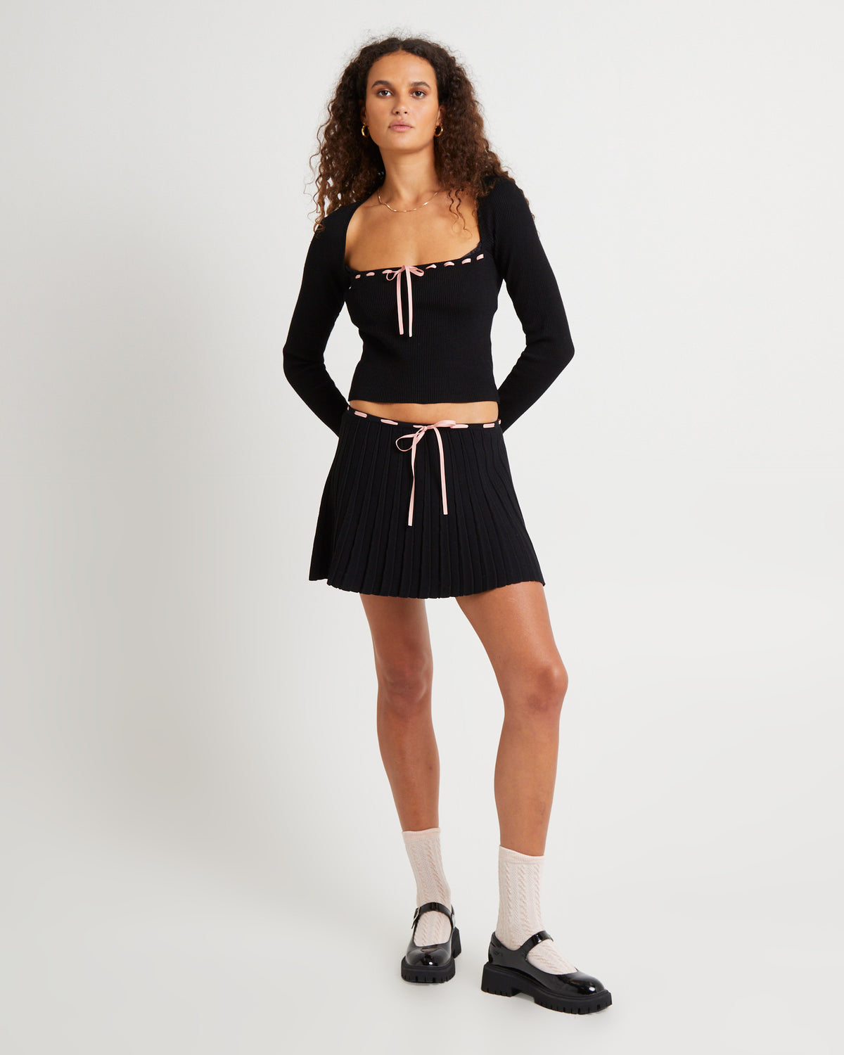 Cartia Laced Knit Kilt Mini Skirt BLACK