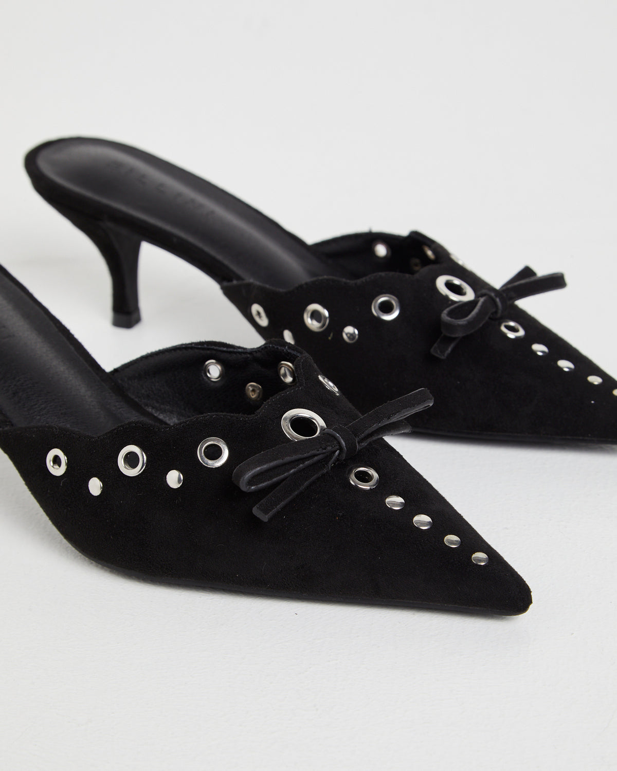 Elio Pointed Mule Black Suede BLACK SUEDE