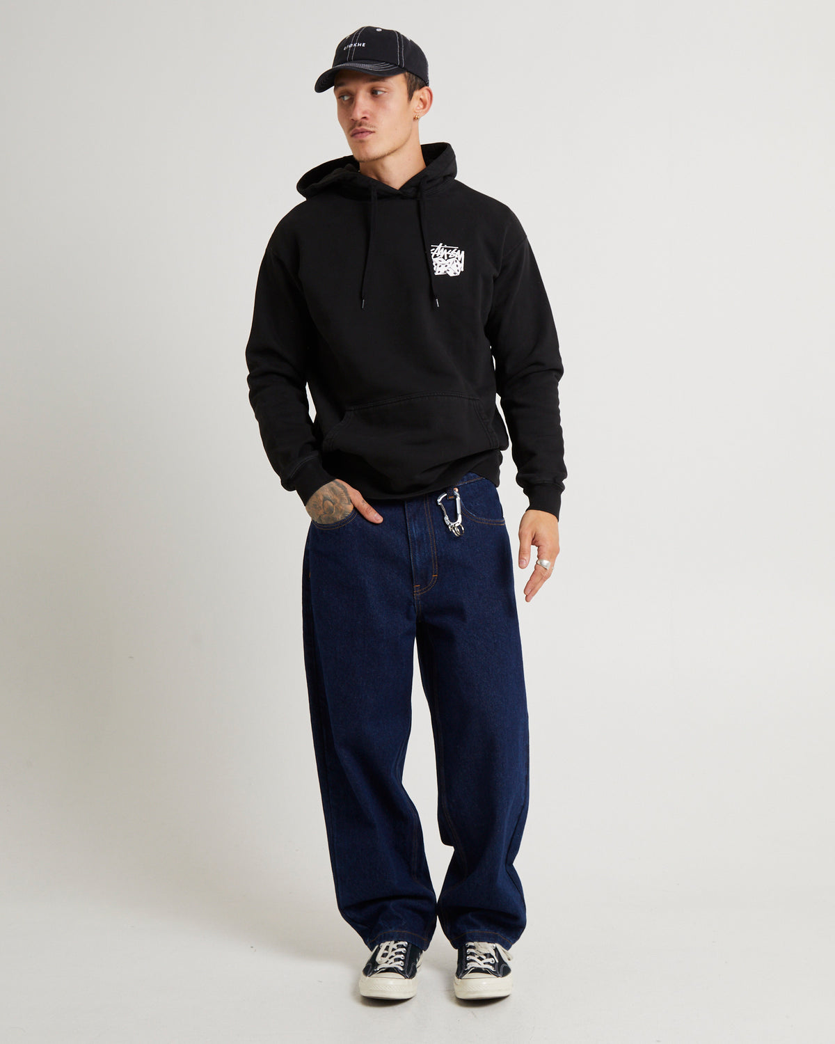 Pair Of Dice Fleece Hoodie Washed White PIGMENT BLACK