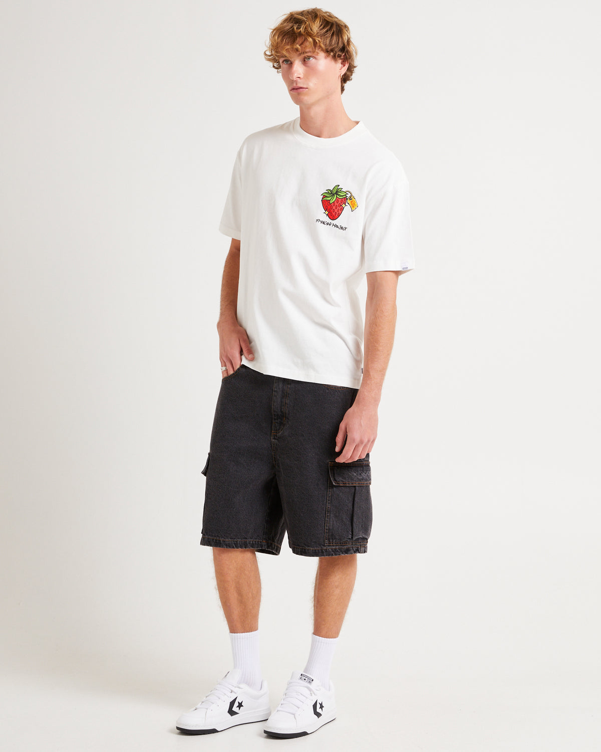 Pricey Short Sleeve T-Shirt STRAWBERRY