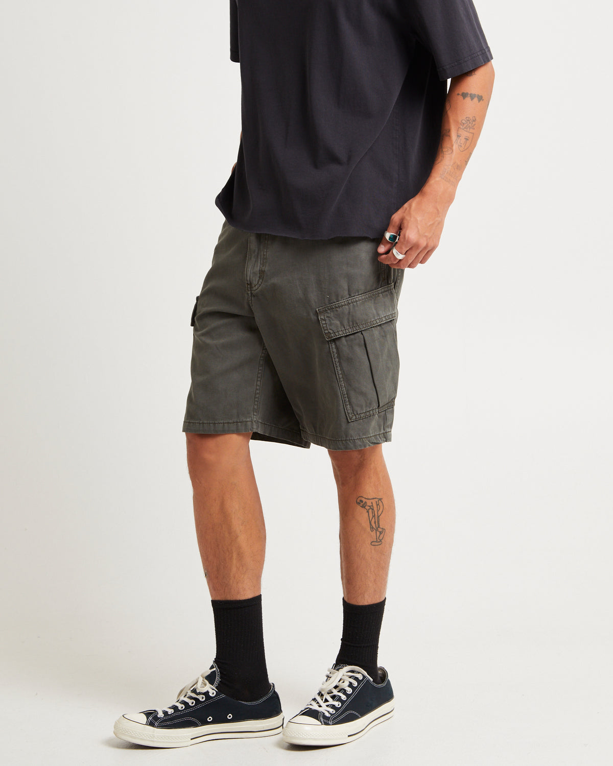 95 Baggy Denim Cargo Shorts ARMY GREEN