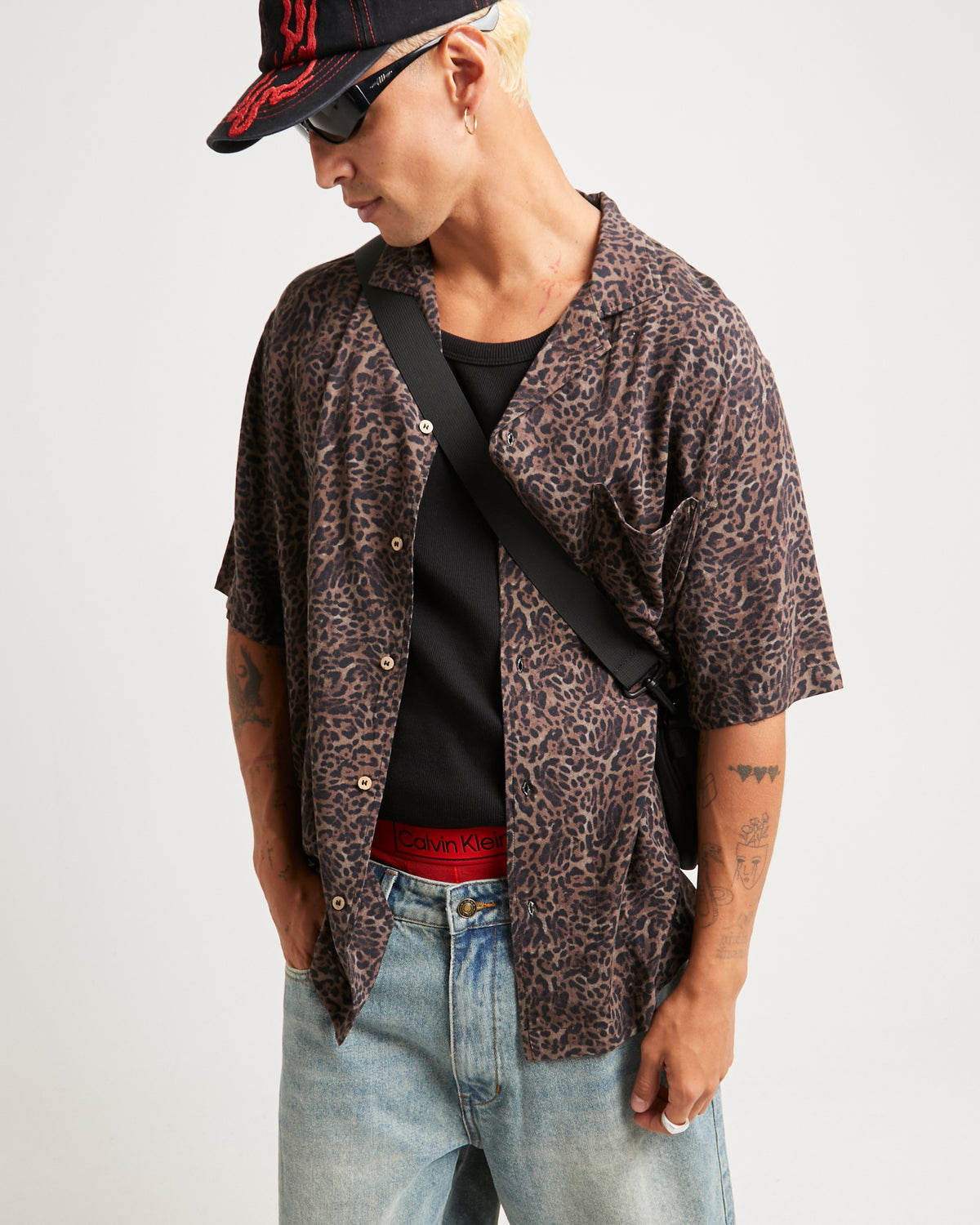 Trigger Short Sleeves Resort Shirt BROWN