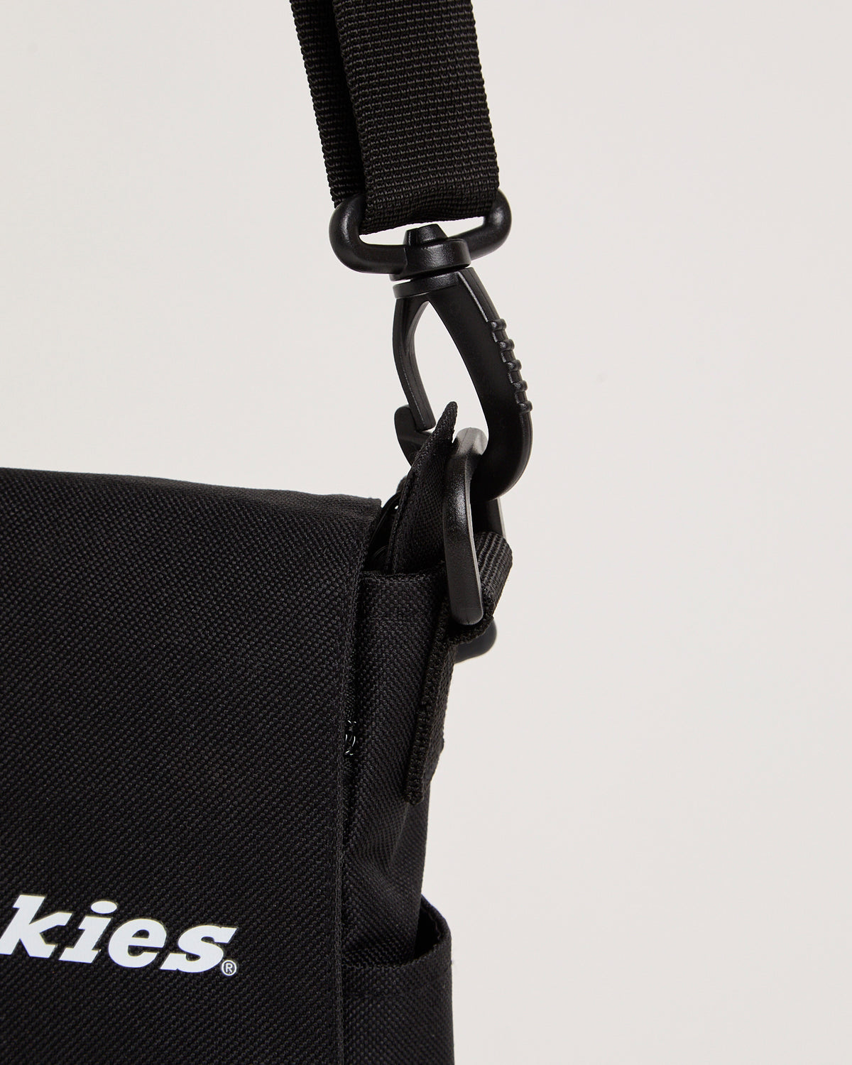 Standard Crossbody Bag BLACK