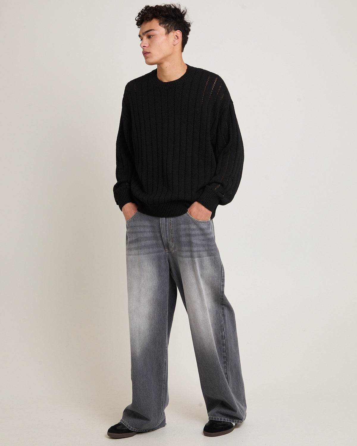 Manual Knit Crew Jumper BLACK