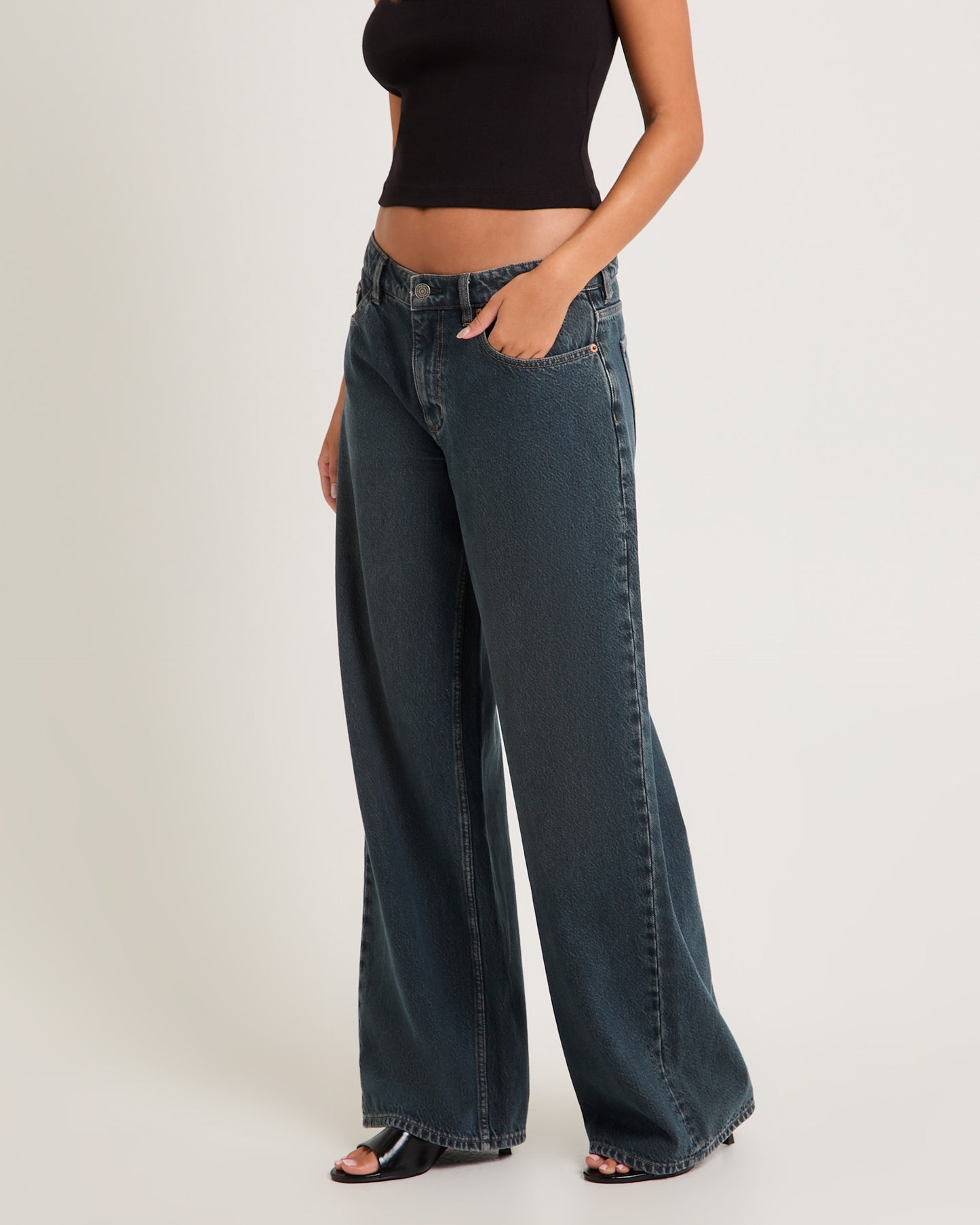 Low Slouched Denim Jeans Smoked Tea