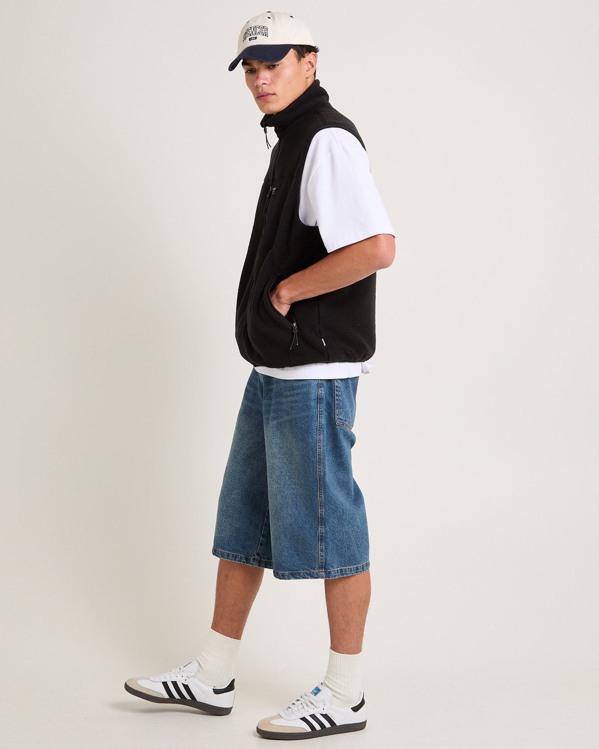 K3 Sherpa Vest BLACK