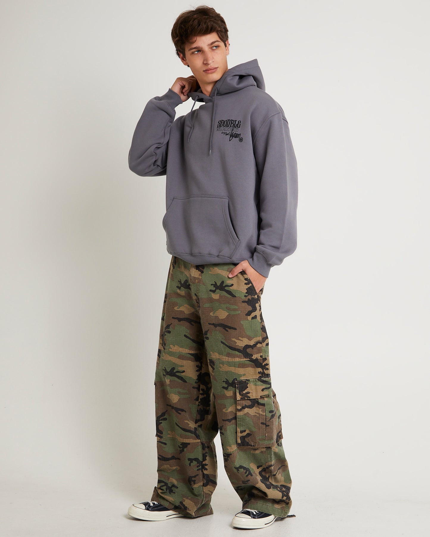 World Wide Roots Hood