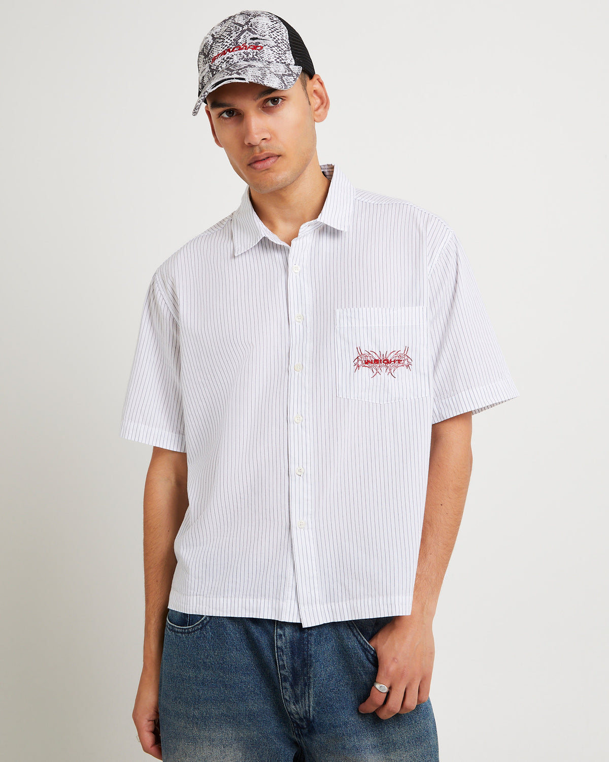 Supply Pinstripe Short Sleeve Shirt WHITE
