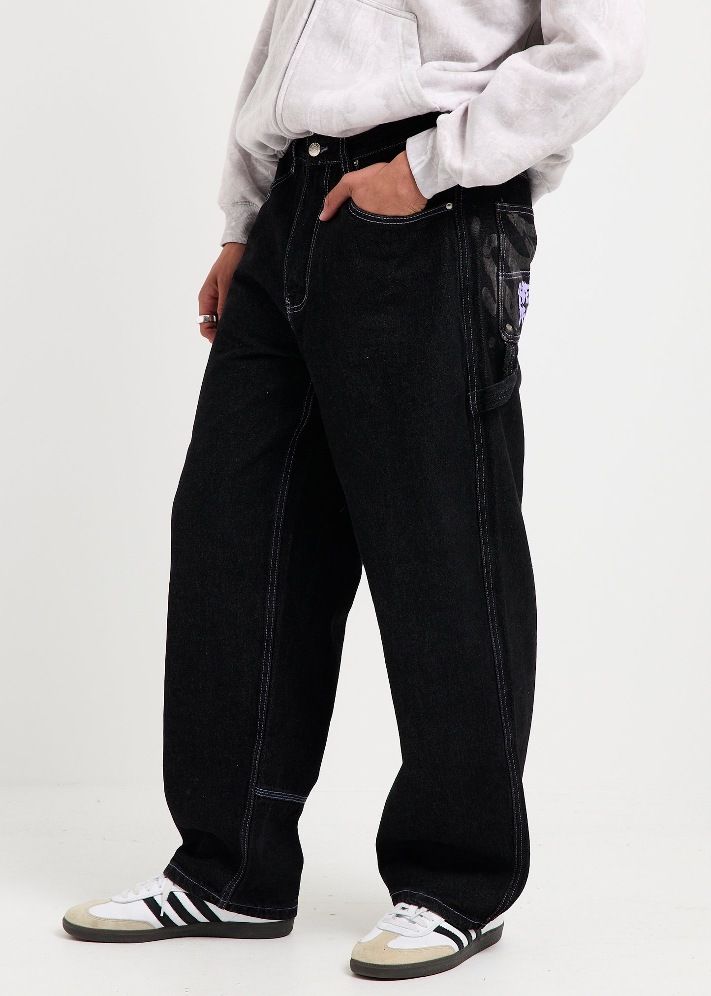 New Jersey Tagger Denim Jeans