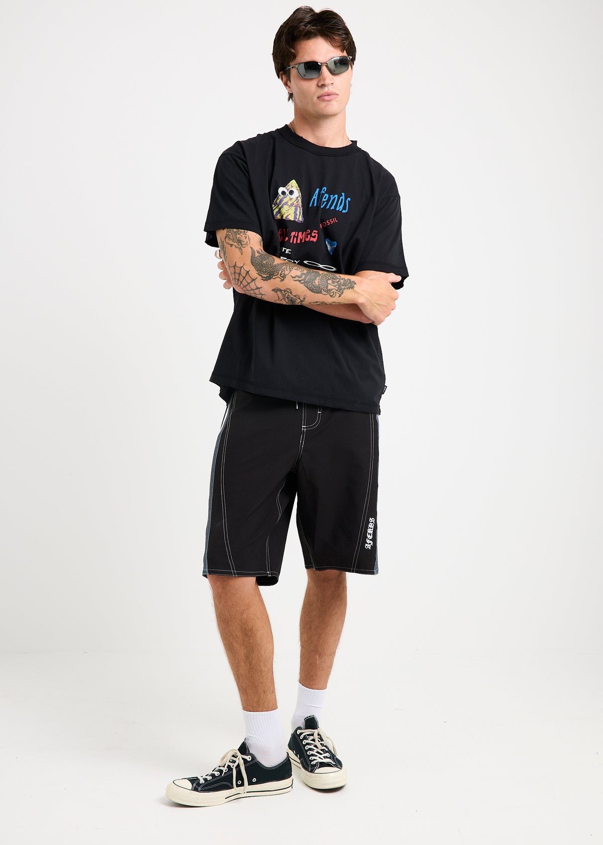 Forum- Surf Related V2 Boardshort 22" BLACK