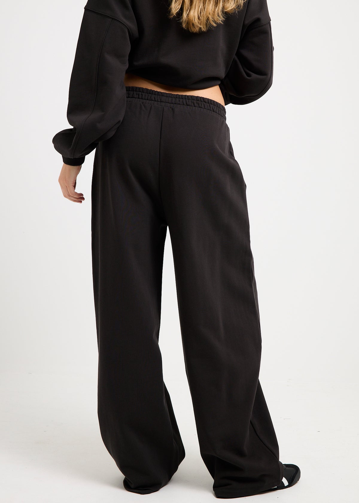 Recreation Barrel Pants CHARCOAL
