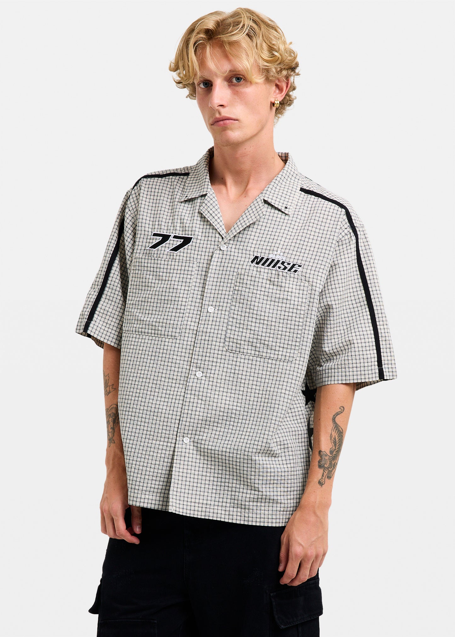 Noise Short Sleeve Shirt