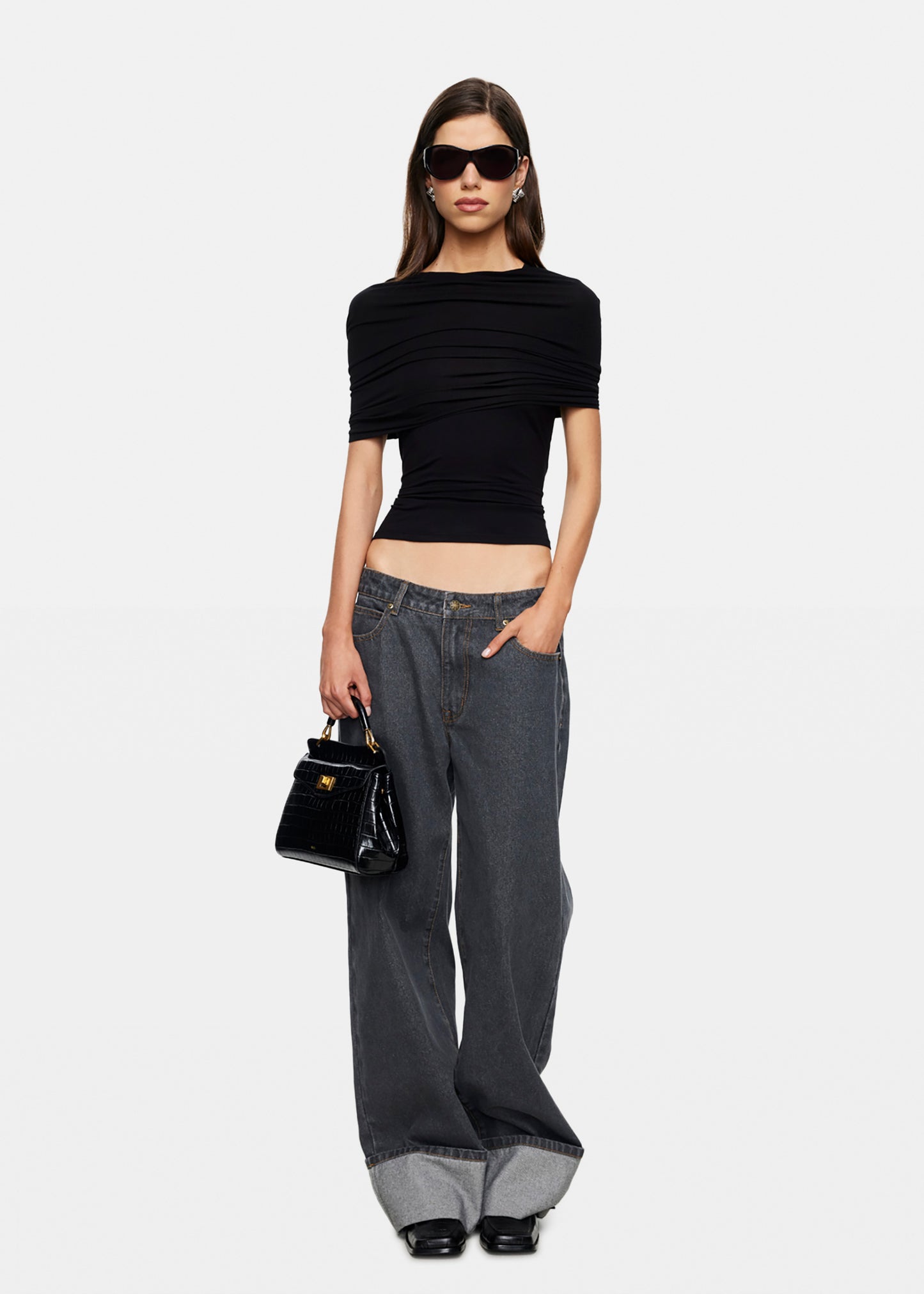 op Model Cuffed Denim Jeans