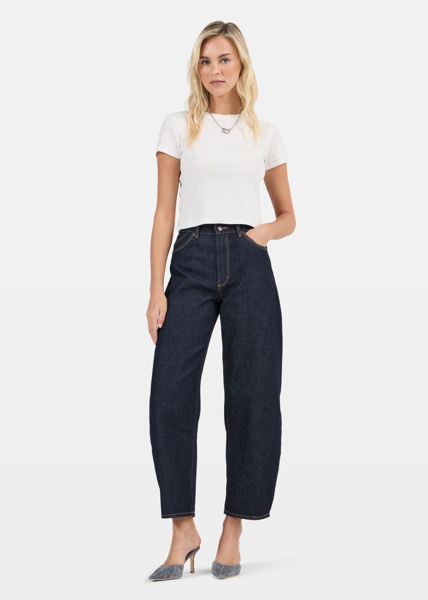Gigi Barrel Denim Jeans