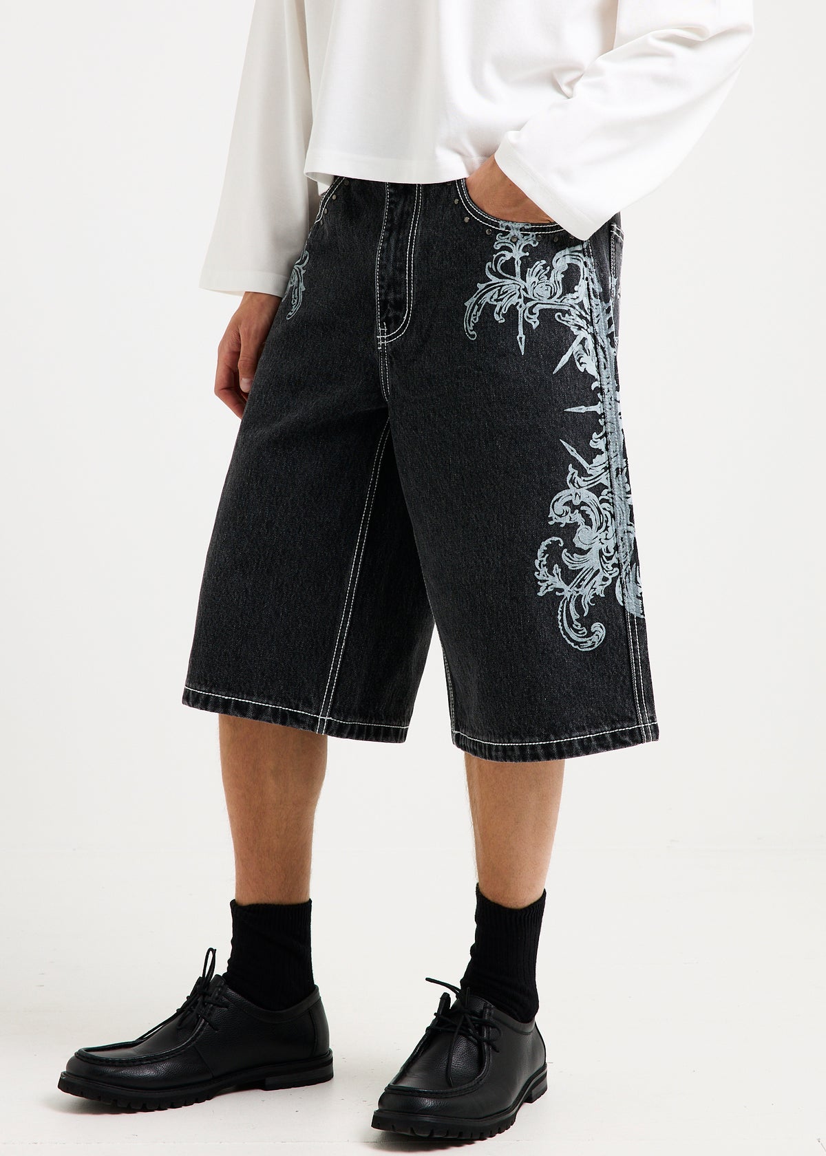 Barrier Shorts