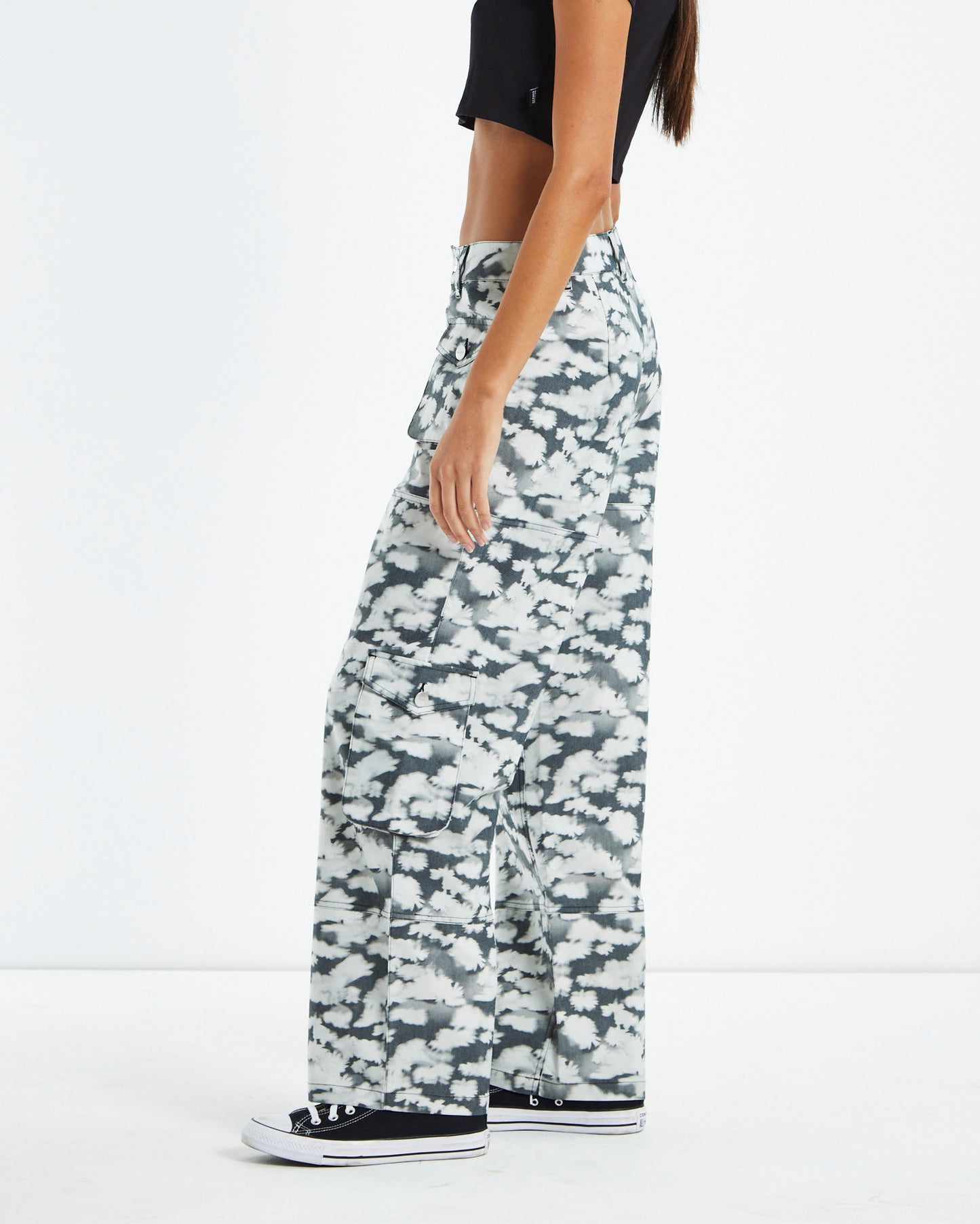 Recycled Cargo Pants Black Floral