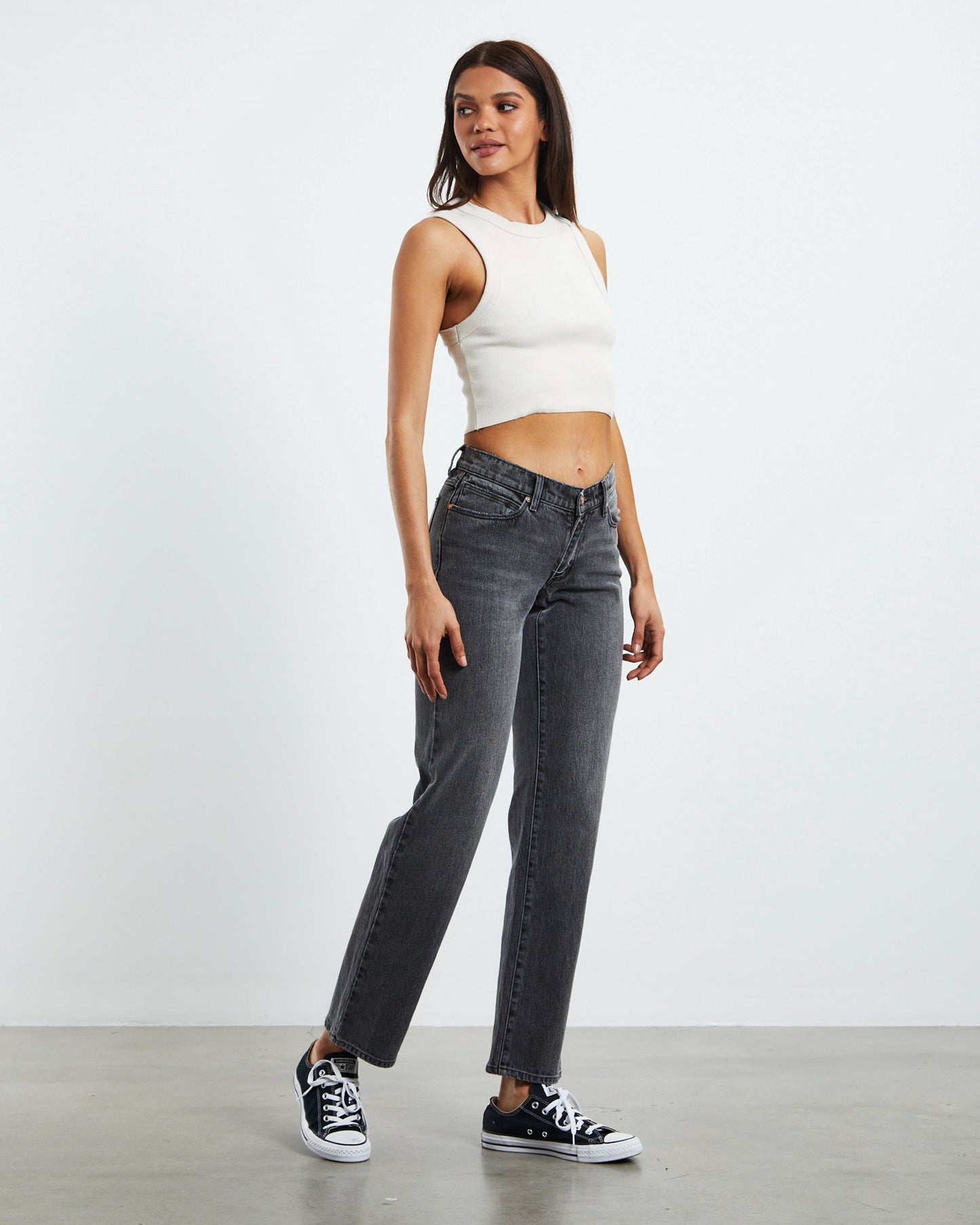 A 99 Low Straight Jeans Addison Black