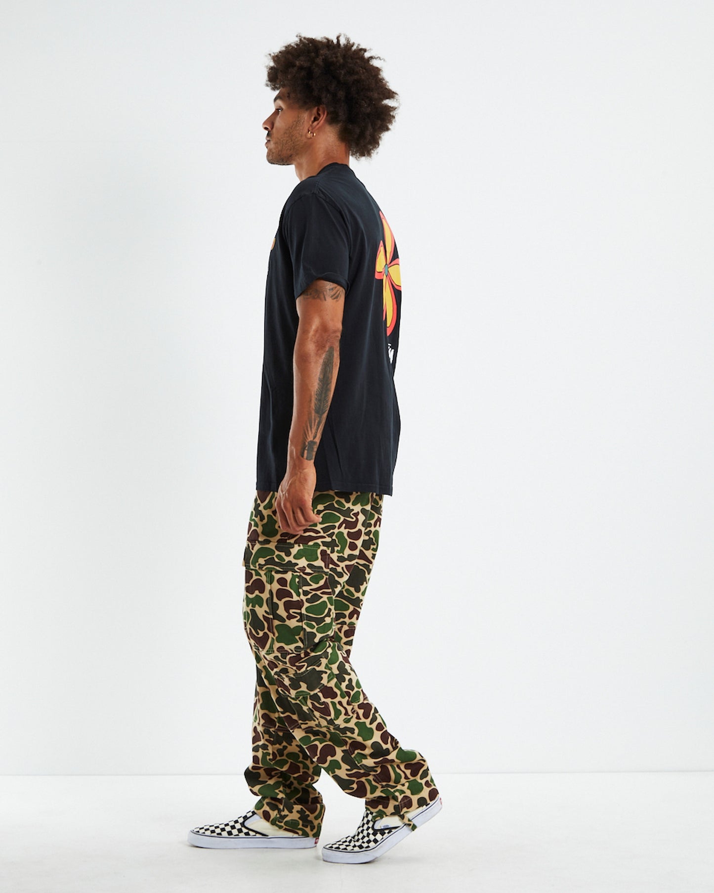 Flower 50-50 Short Sleeve T-Shirt Black