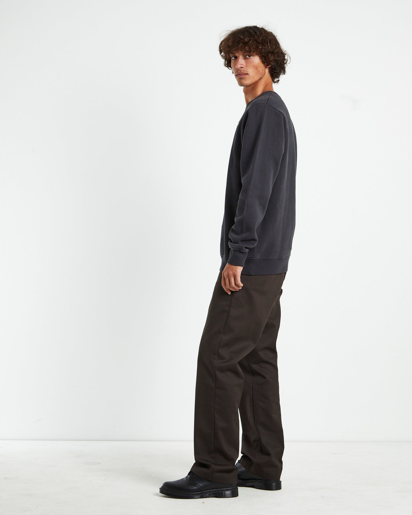 Classic Label Washed Crewneck Jumper Black