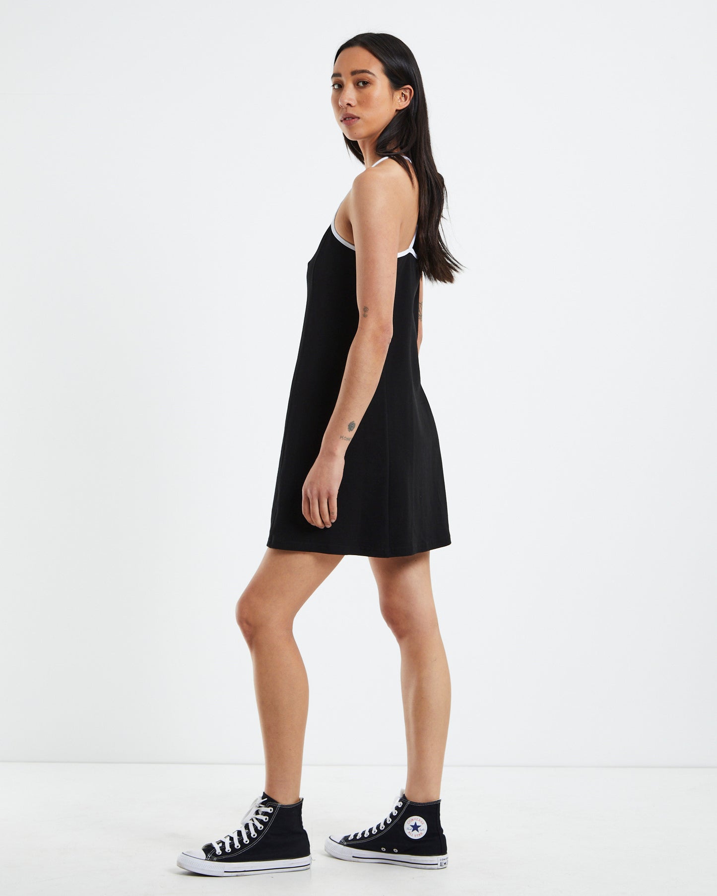 Basic Oval Logo Tennis Dress Black