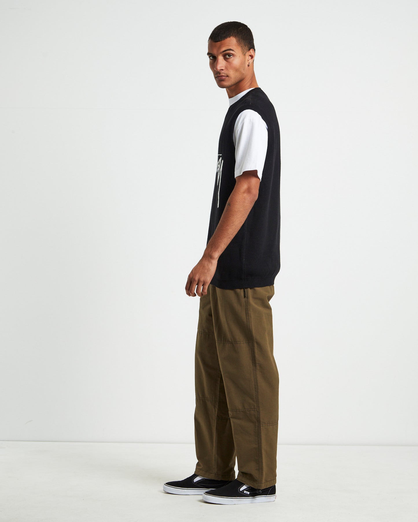 Smooth Stock Knit Vest Black