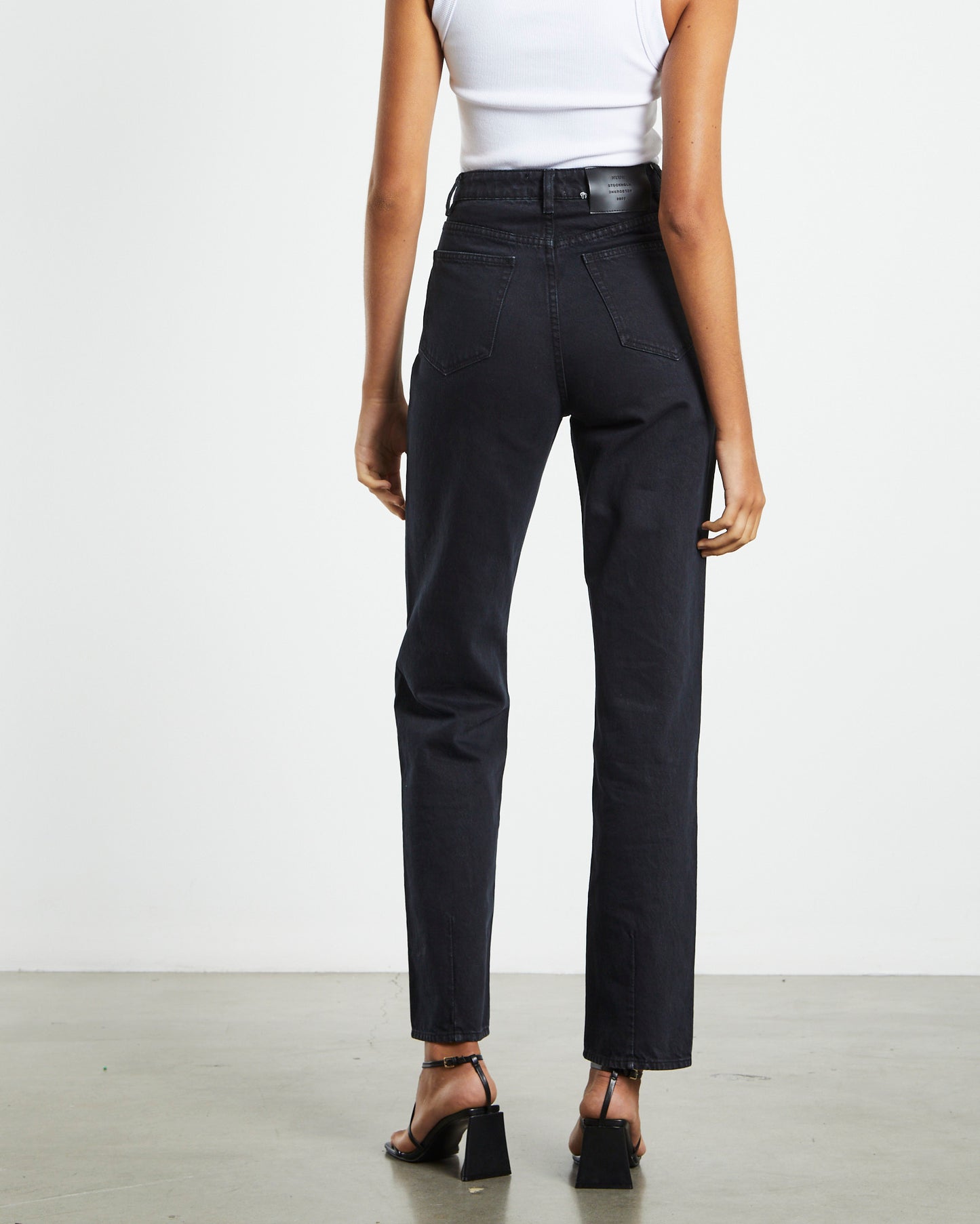 Nico Straight Jeans