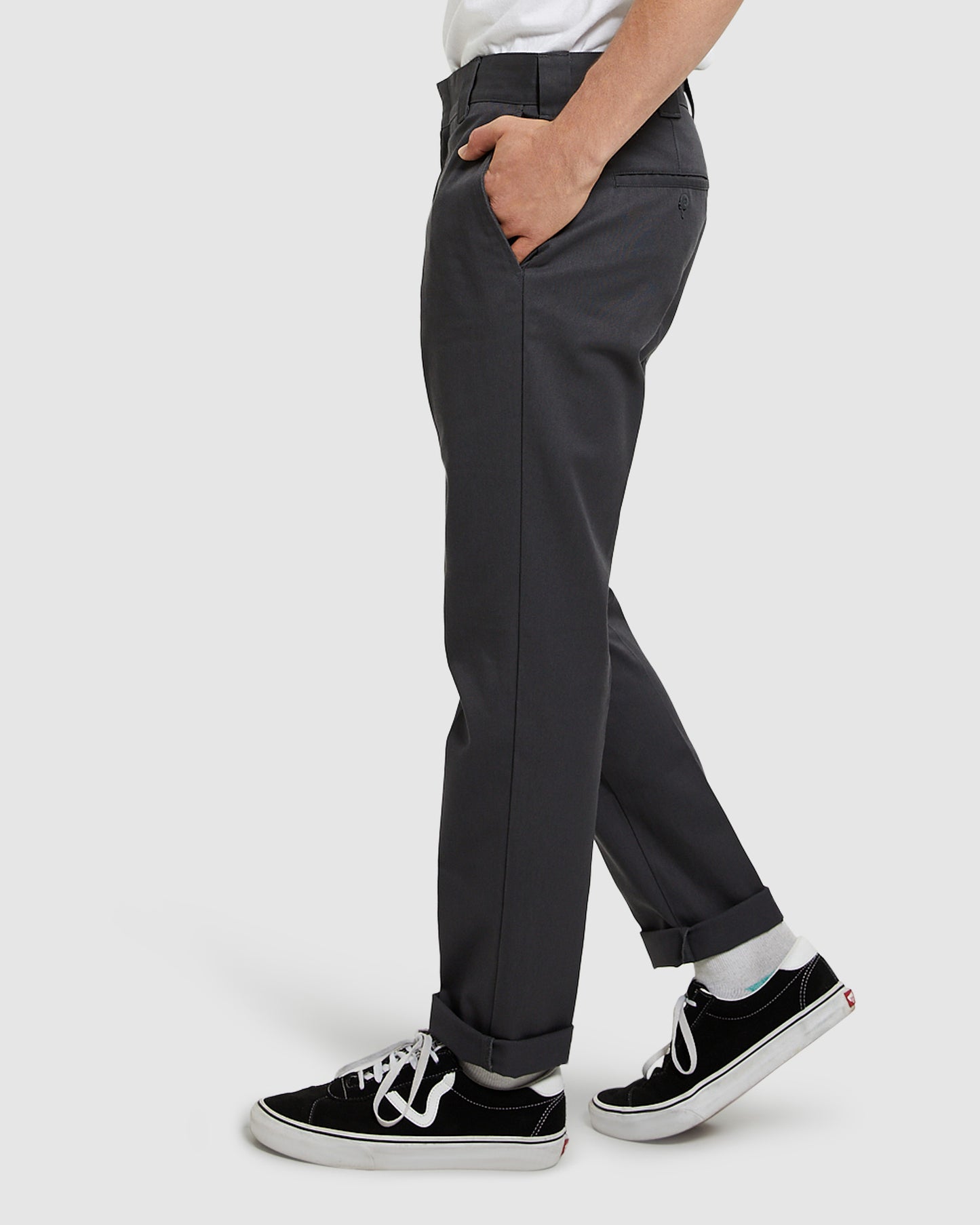 872 Slim Tapered Pants