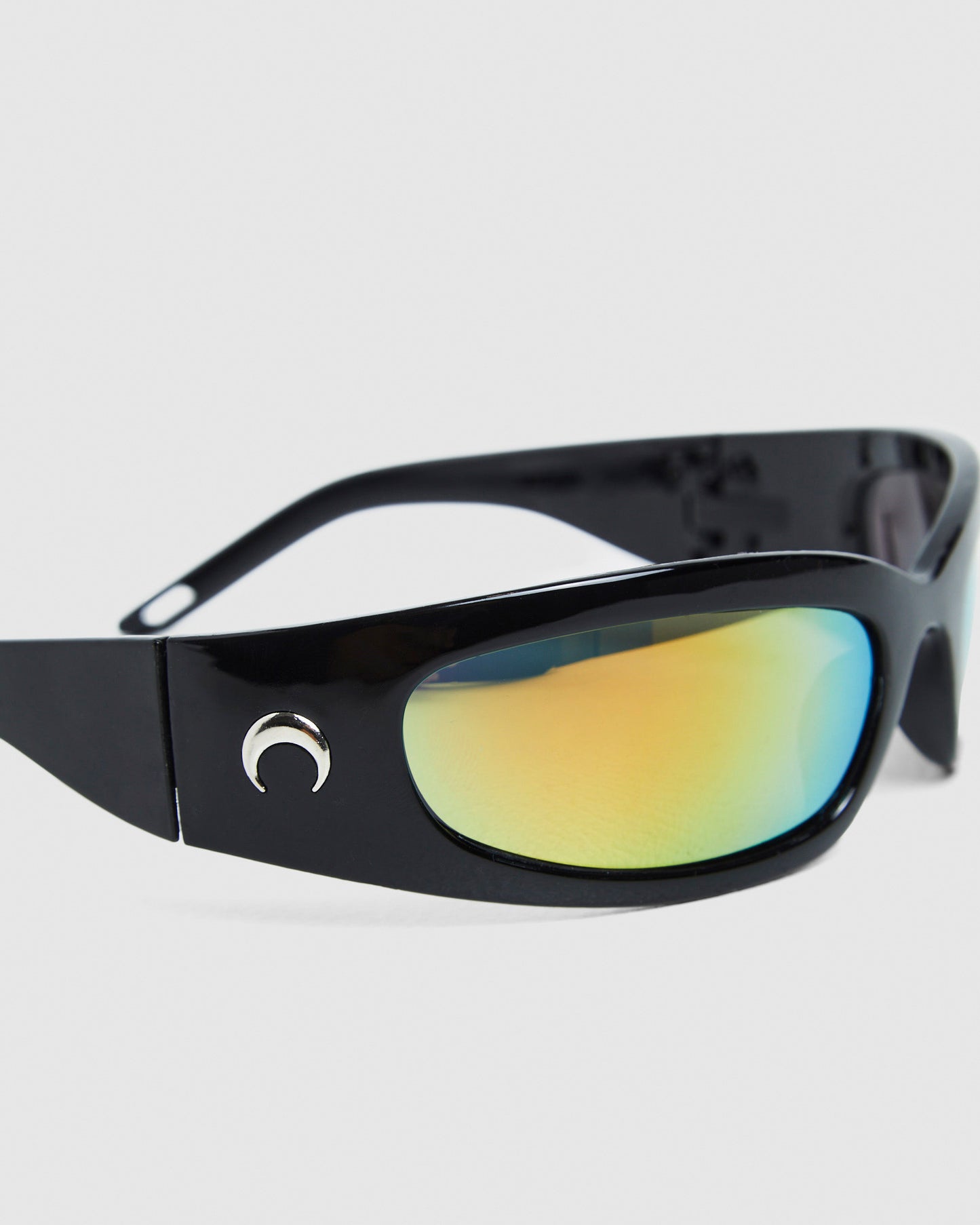 Tatum Wrap Around Sunnies Black