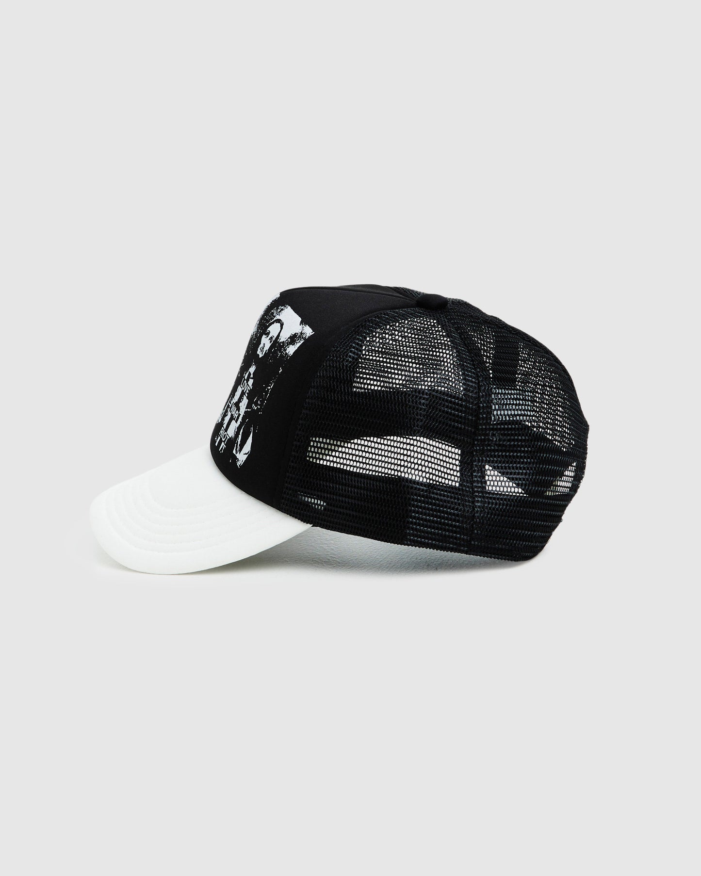 Fantasy Trucker Cap Black