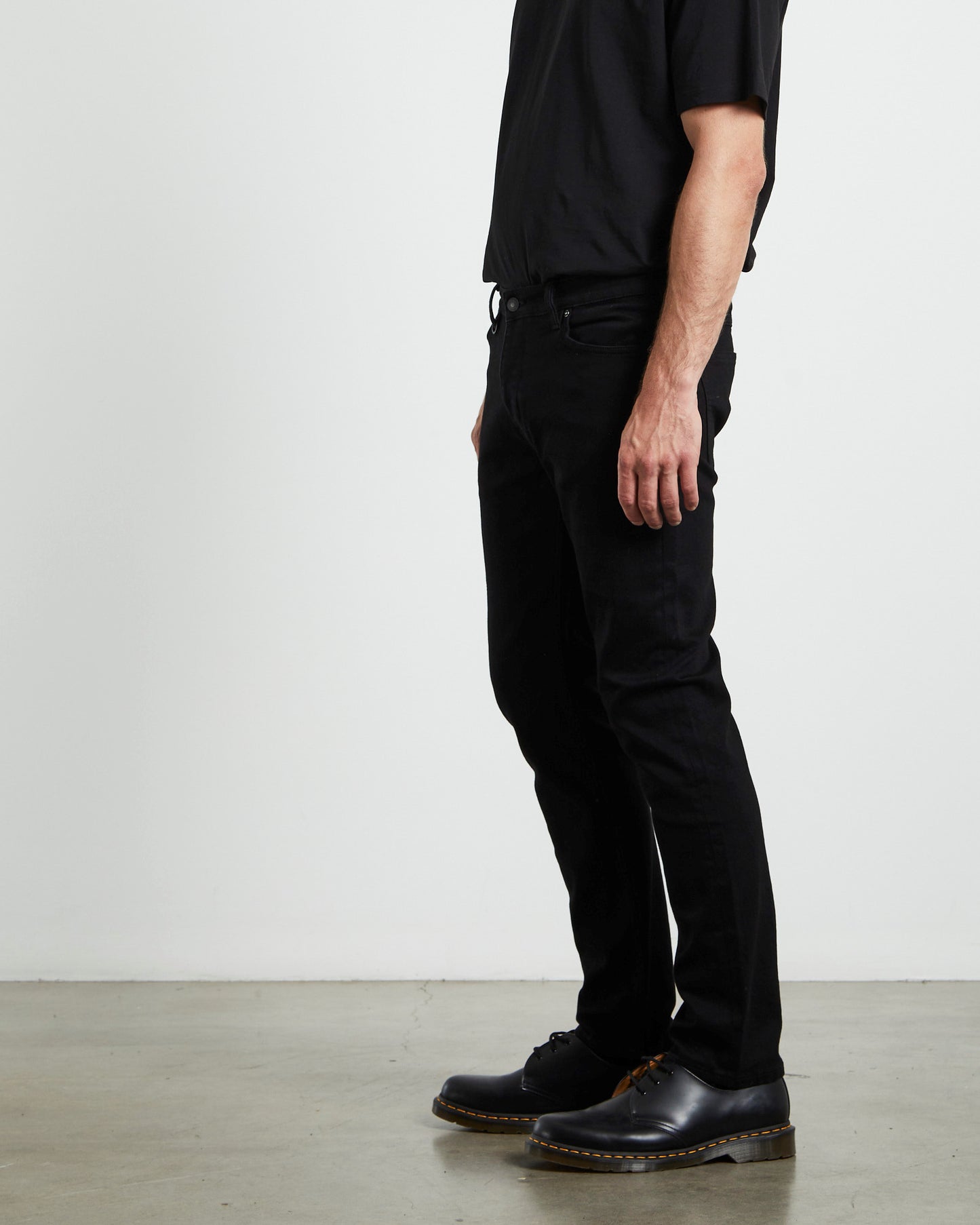 Lou Straight Leg Denim Jeans Perfecto