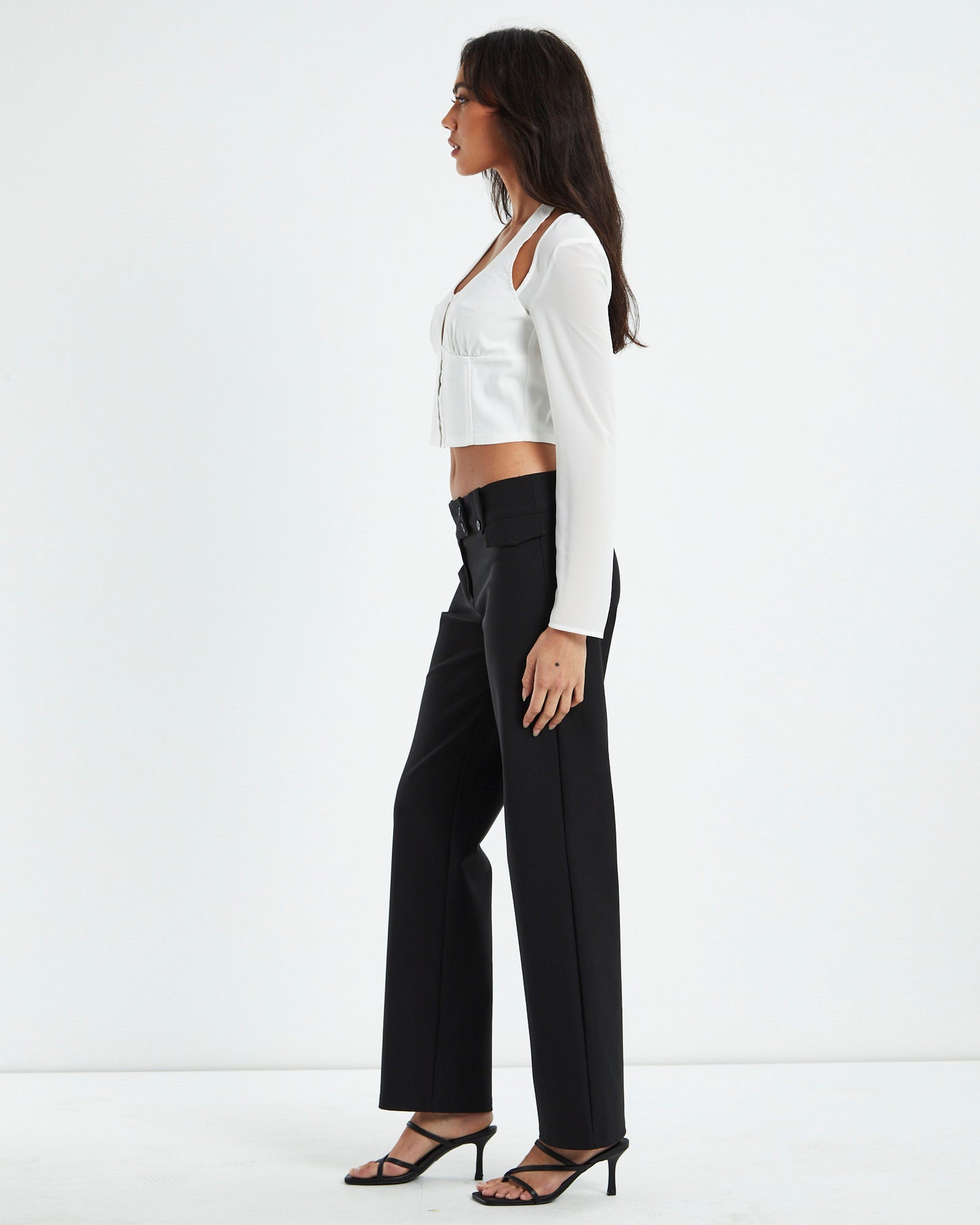 Kamali Hook Front Long Sleeve Halter Top White