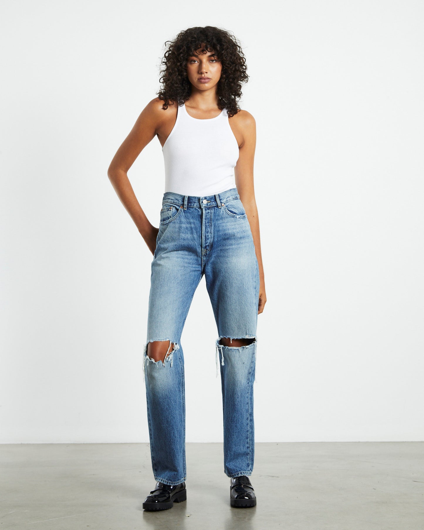 Beth Jeans Drift Mid Knee Gash