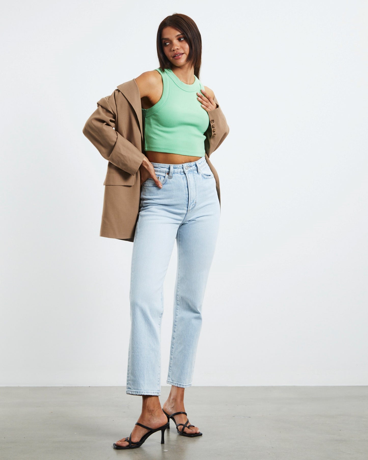 Lola Mom Jeans Postcard Blue