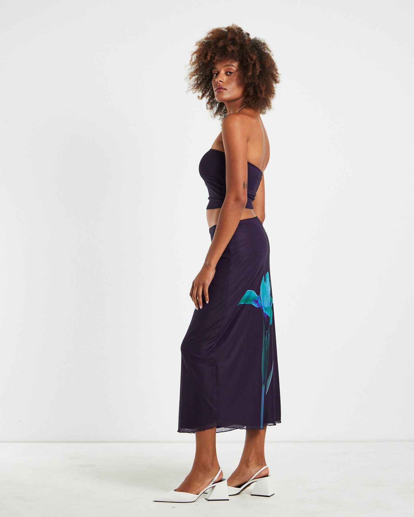 Shae Strapless Top Placement Flower Navy