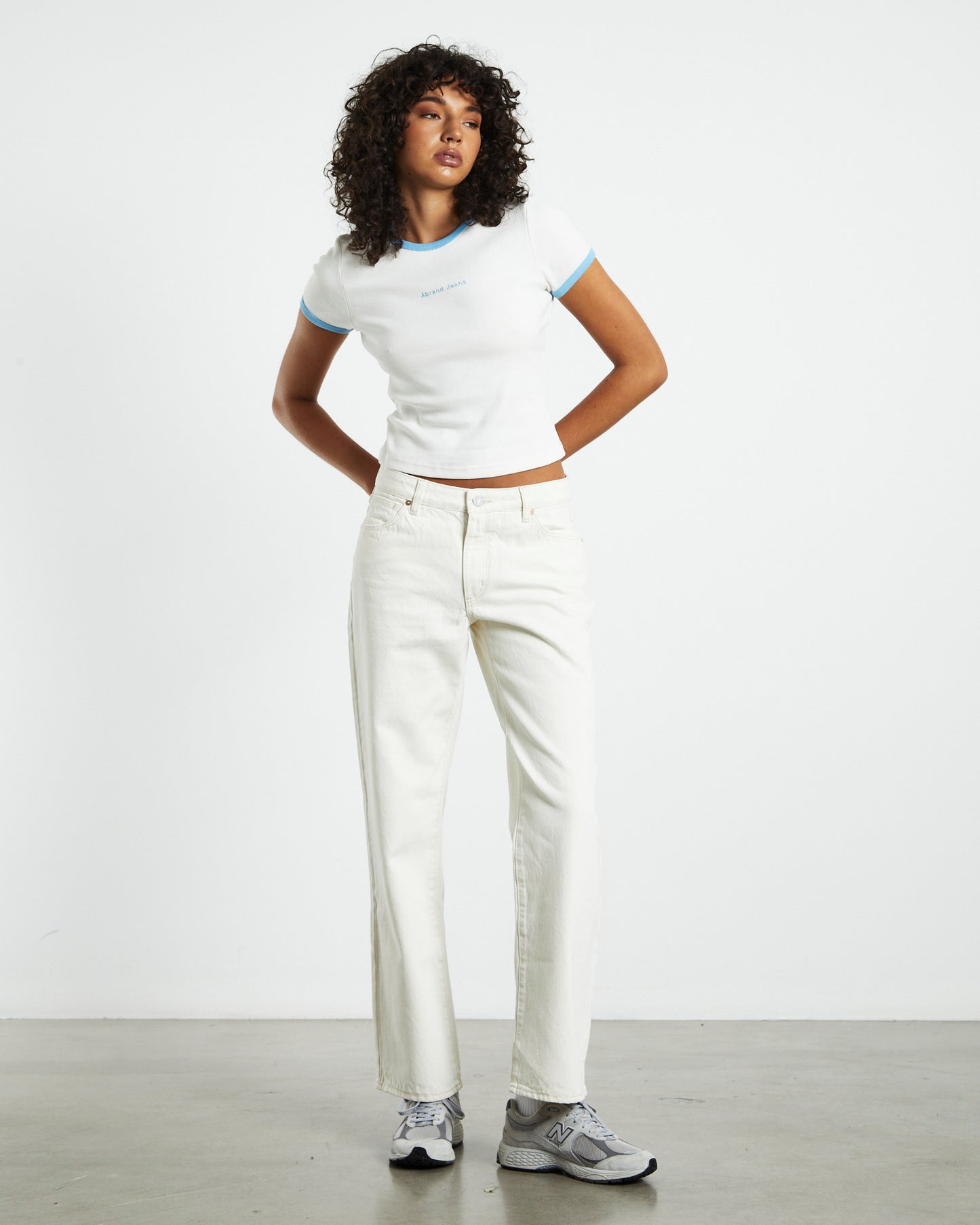 A Low Carrie Cargo Jeans Chalk White