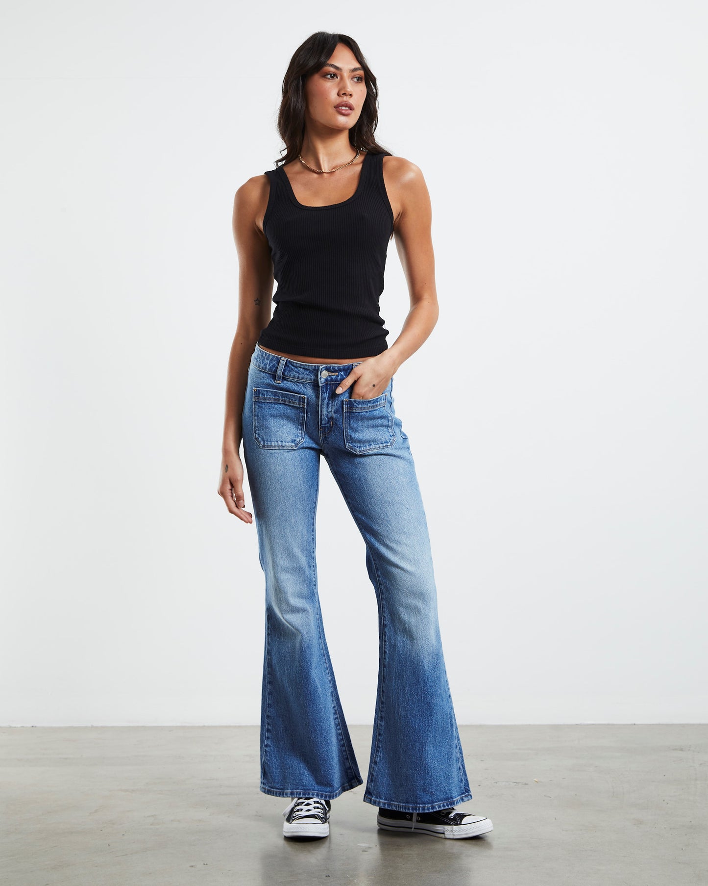 Sailor Low Flare Jeans