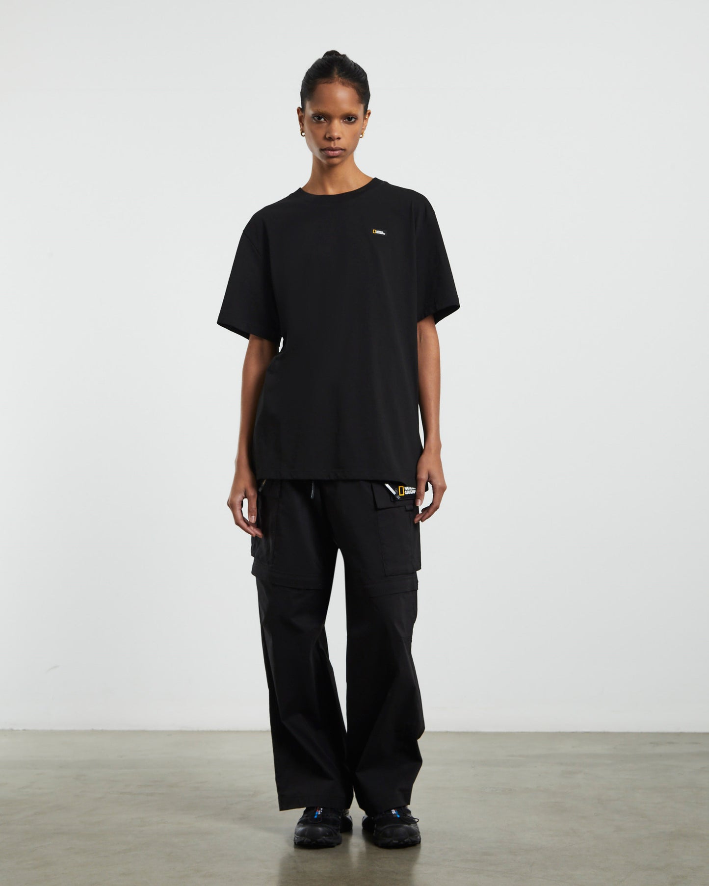 Mantella Back Big Logo Short Sleeve T-Shirt Carbon Black