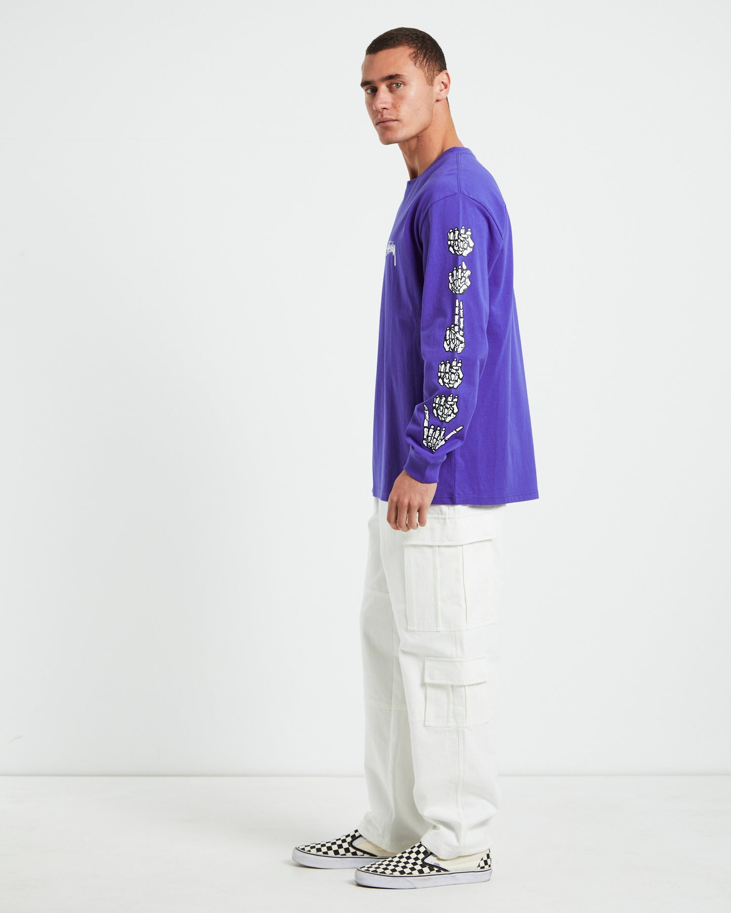 Hands Solid Long Sleeve T-Shirt in Blue