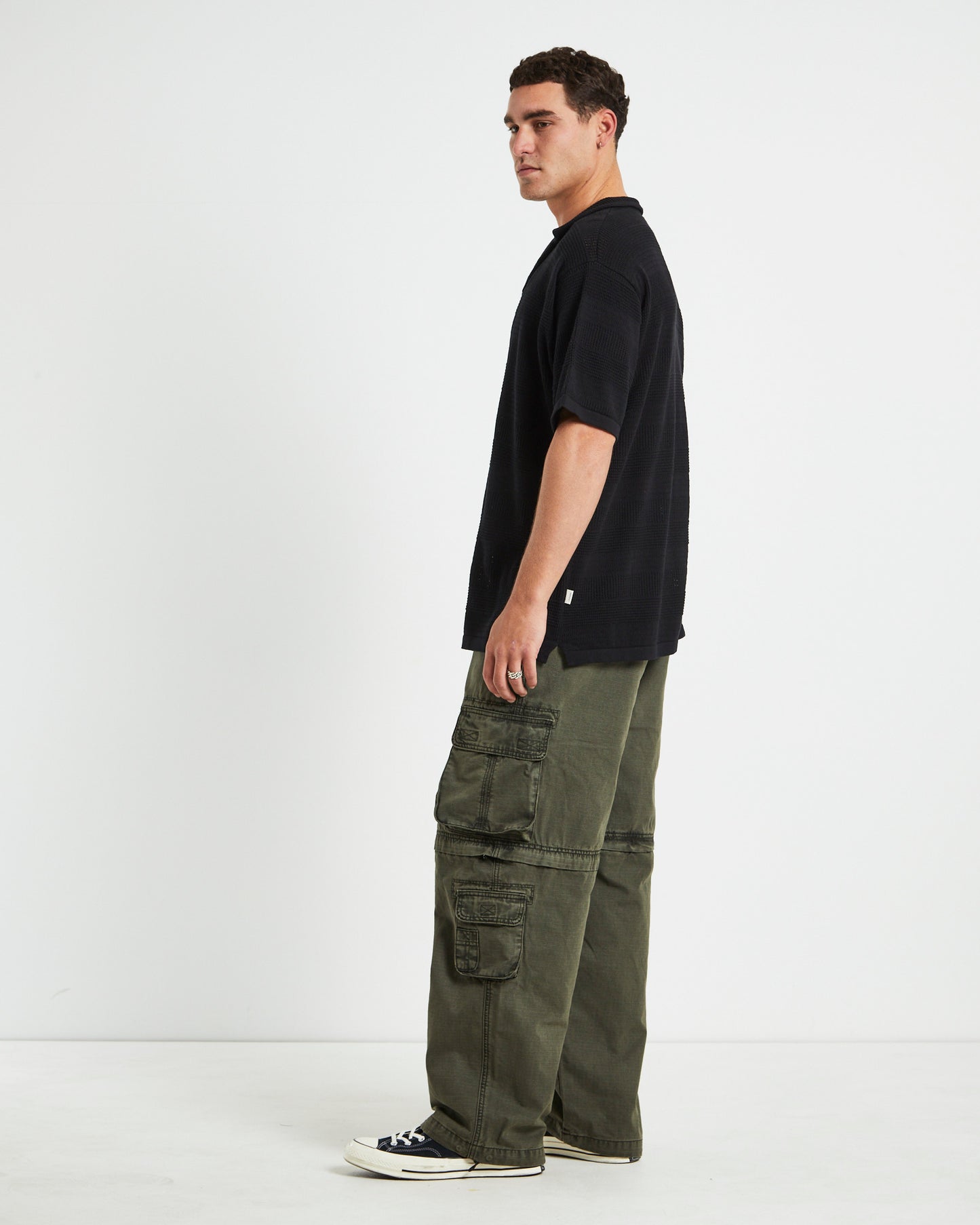 Knitted Short Sleeve Resort Shirt in Black