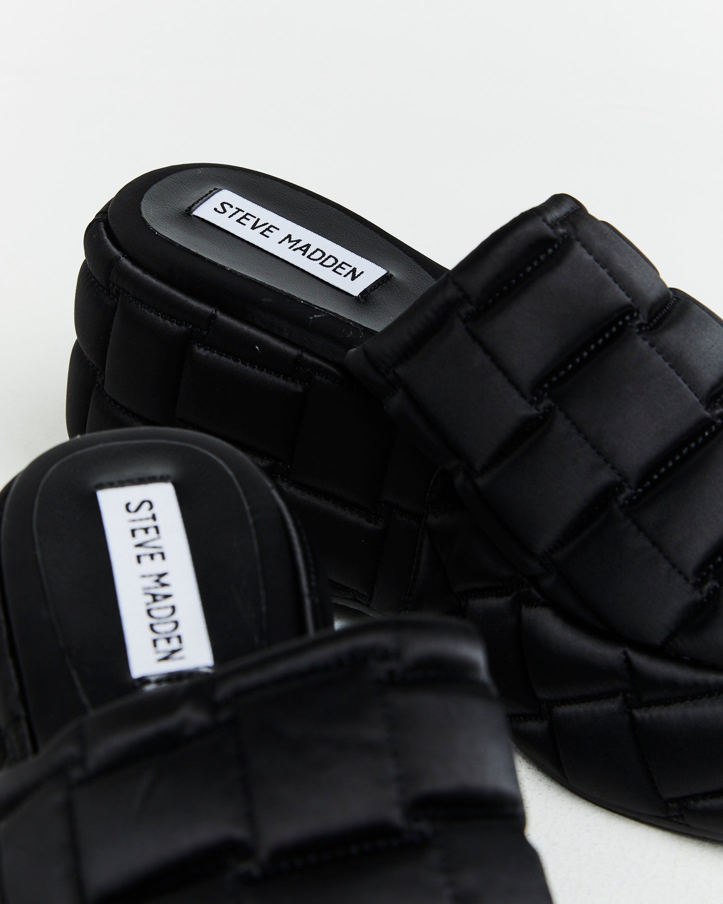 LA VOOM Satin Sandals in Black