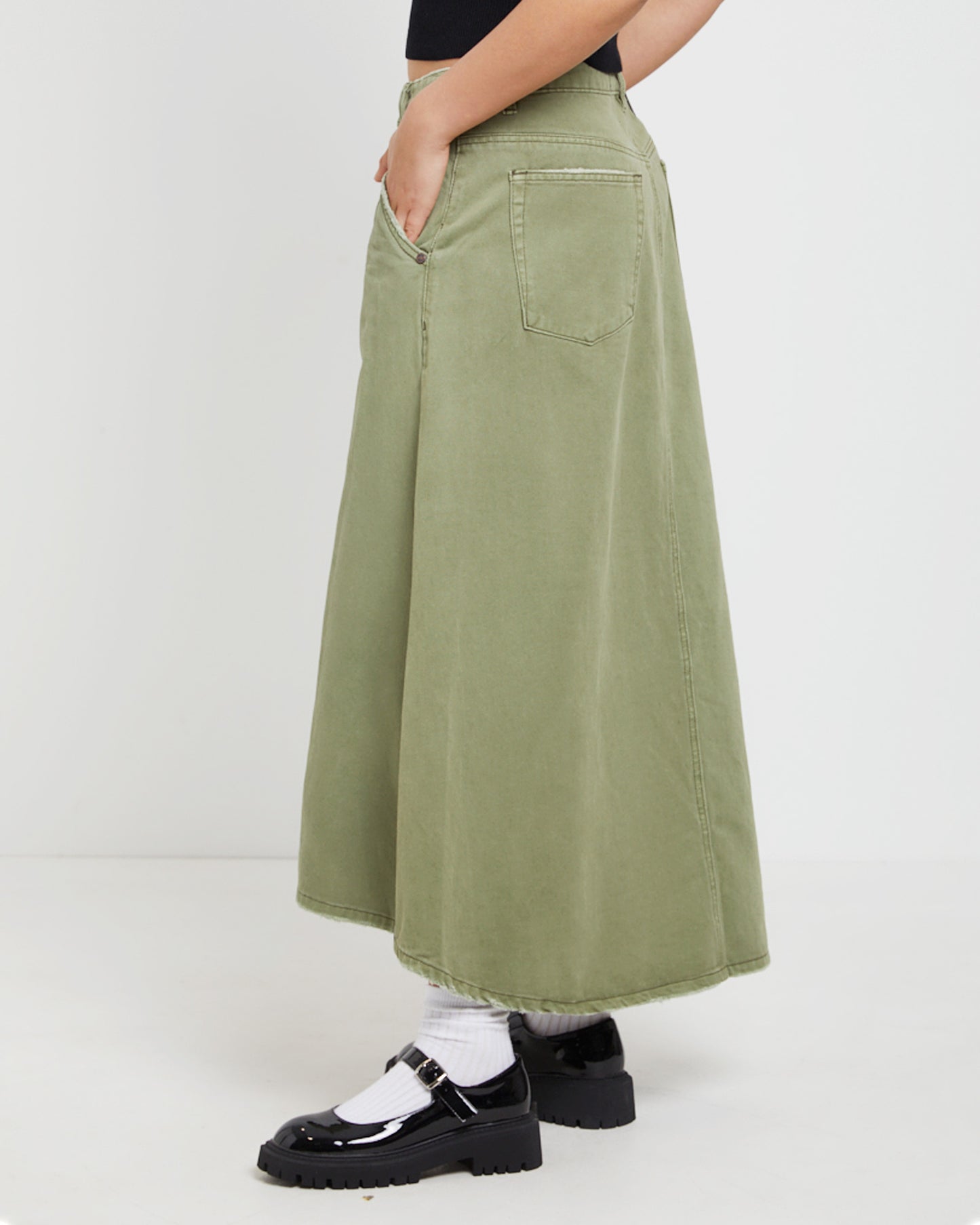 St Khaki Mrs Carter Long Denim Skirt in Green