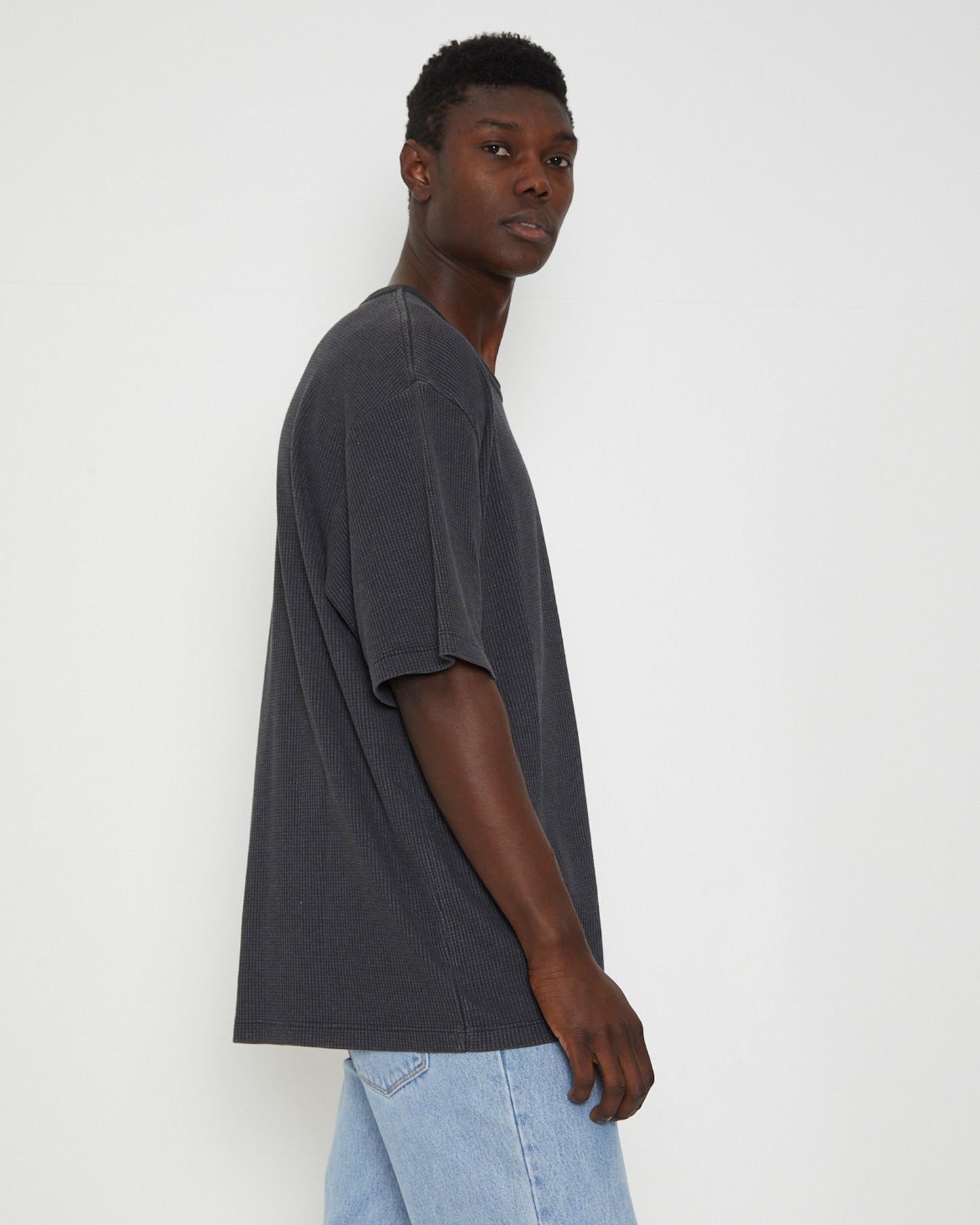 Trade Waffle Short Sleeve T-Shirt in Sulhur Black