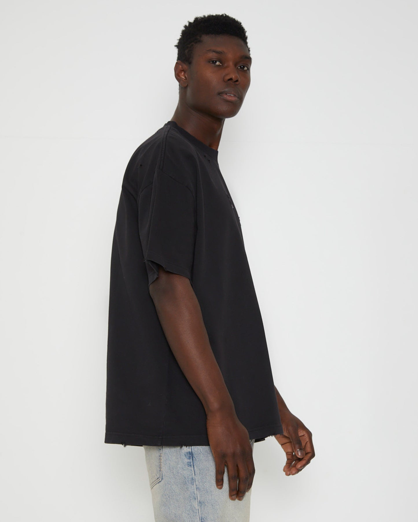 Distressed Logo Short Sleeve T-Shirt in Black