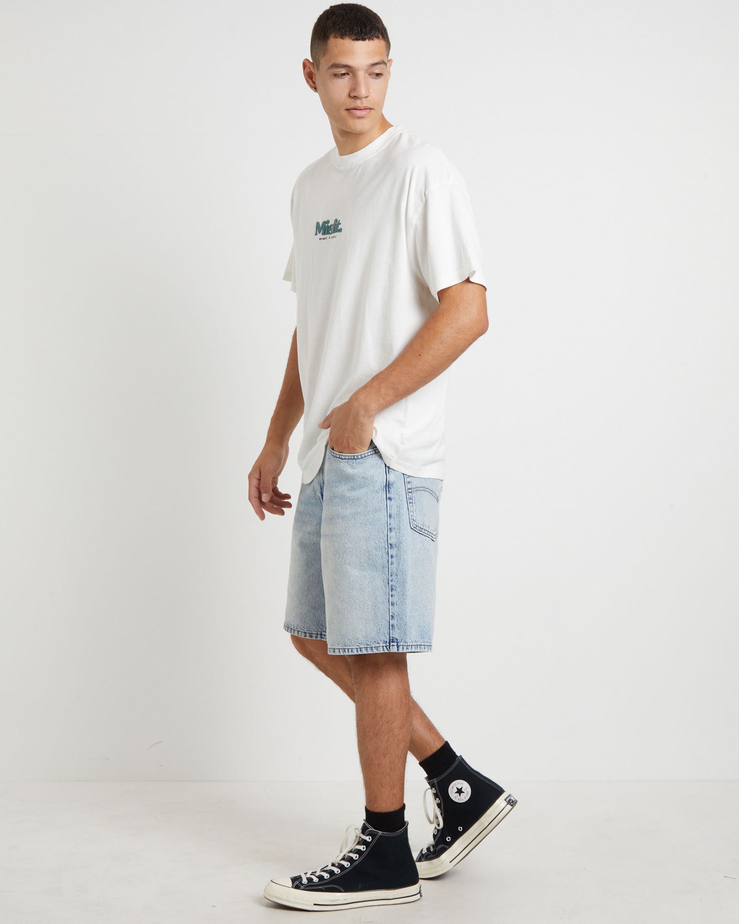 Groomy Short Sleeve T-Shirt in Pigment Thrift White