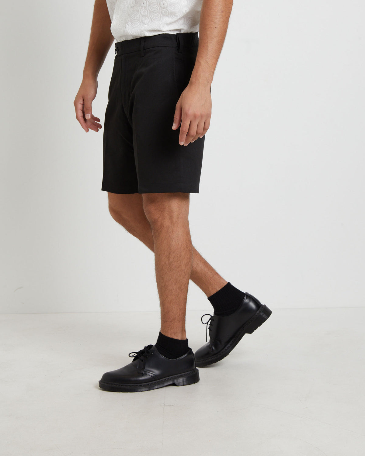 Dacks Shorts in Black BLACK