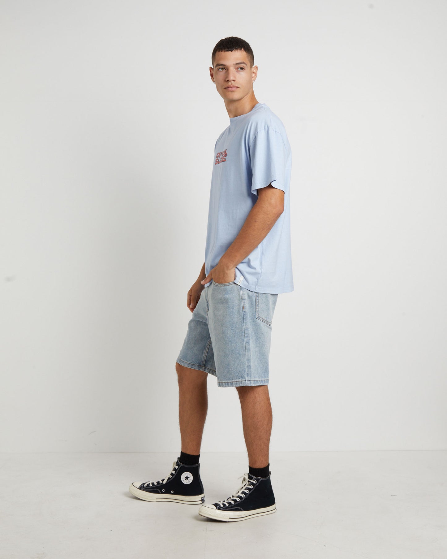 Slider T-Shirt in Sky