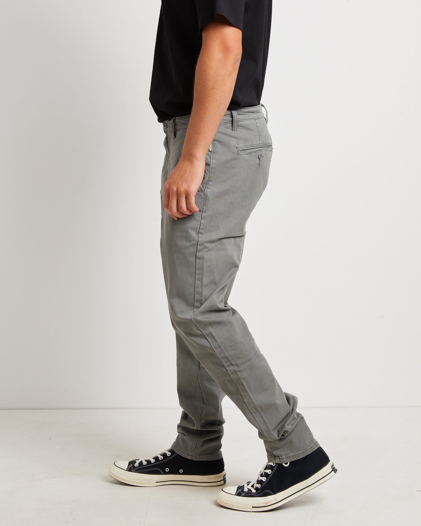 Preston Chino Pants in Mid Grey
